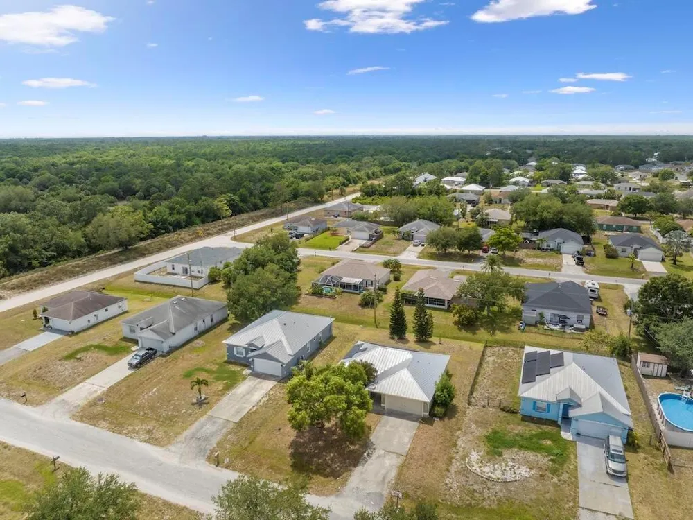 7745 99th Court Vero Beach, FL 32967