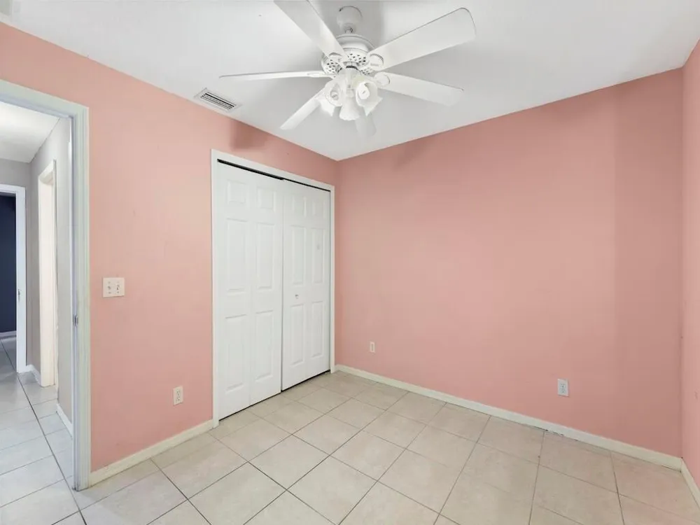 7745 99th Court Vero Beach, FL 32967