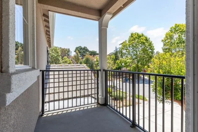 4120 Peninsula Point Drive Seaside, CA 93955