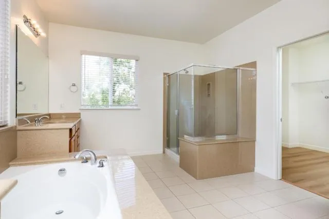 4120 Peninsula Point Drive Seaside, CA 93955