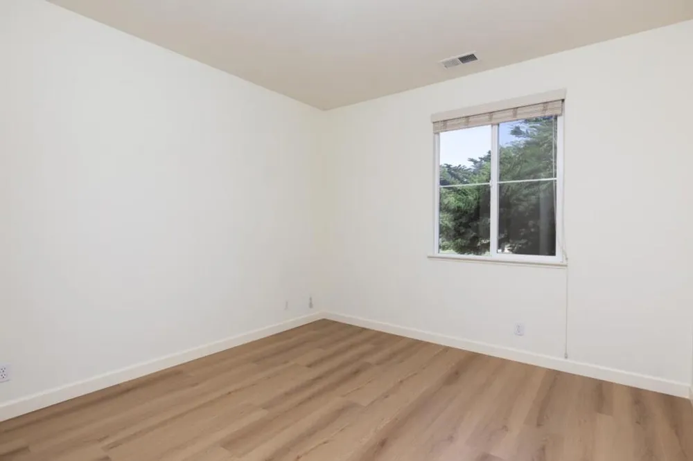 4120 Peninsula Point Drive Seaside, CA 93955