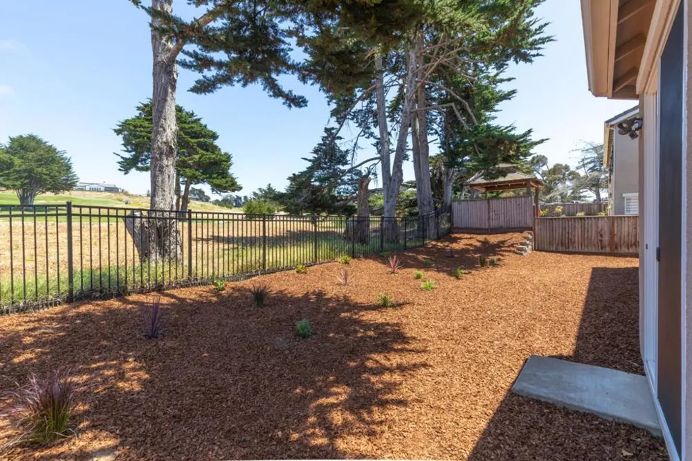 4120 Peninsula Point Drive Seaside, CA 93955