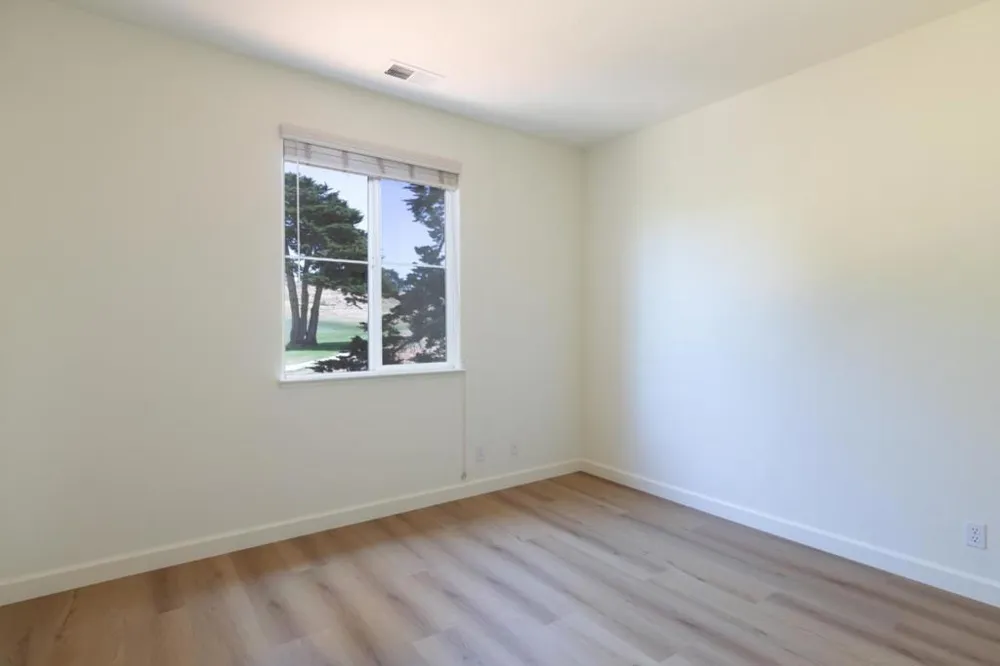 4120 Peninsula Point Drive Seaside, CA 93955