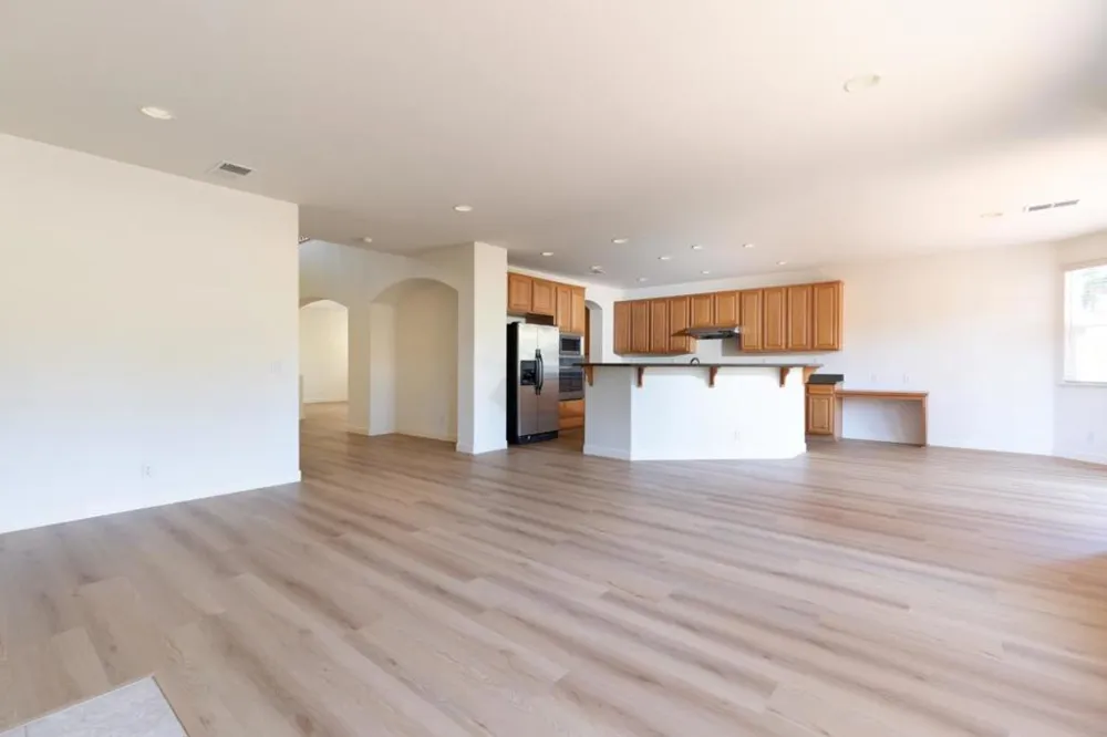 4120 Peninsula Point Drive Seaside, CA 93955