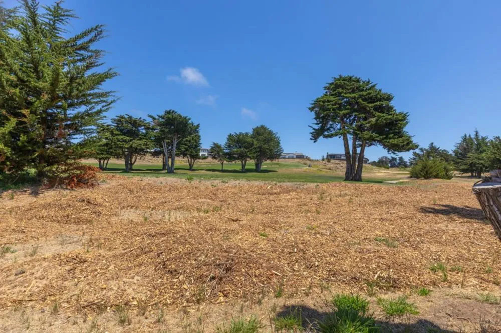 4120 Peninsula Point Drive Seaside, CA 93955