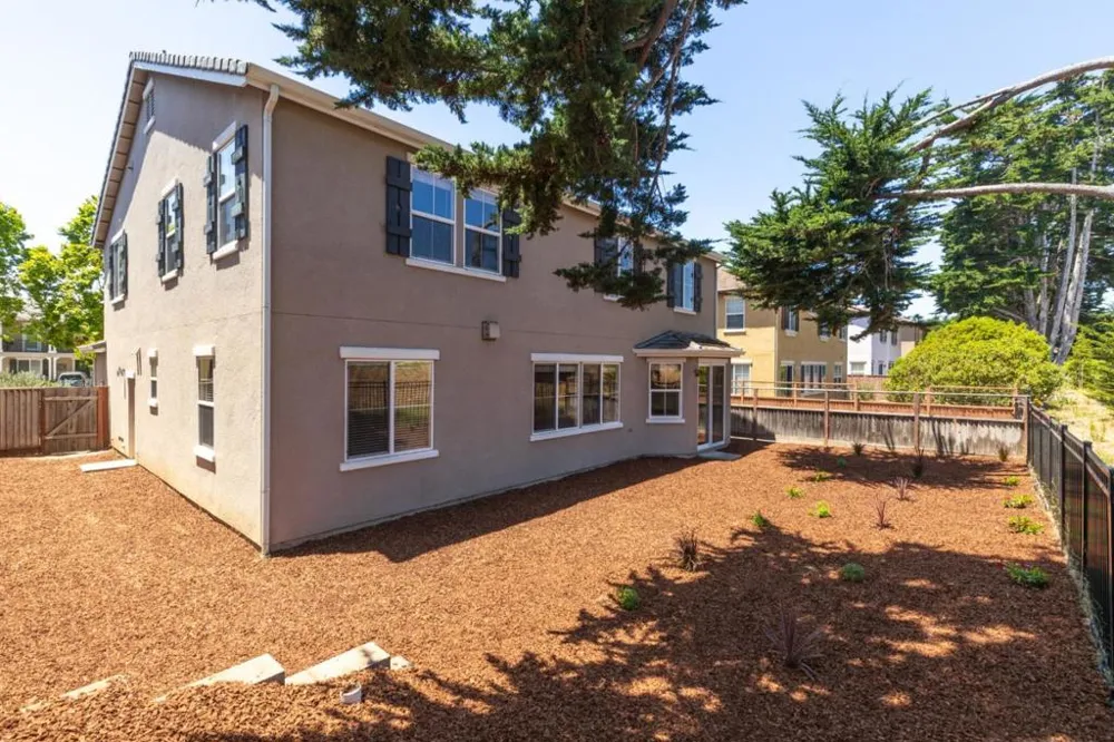 4120 Peninsula Point Drive Seaside, CA 93955