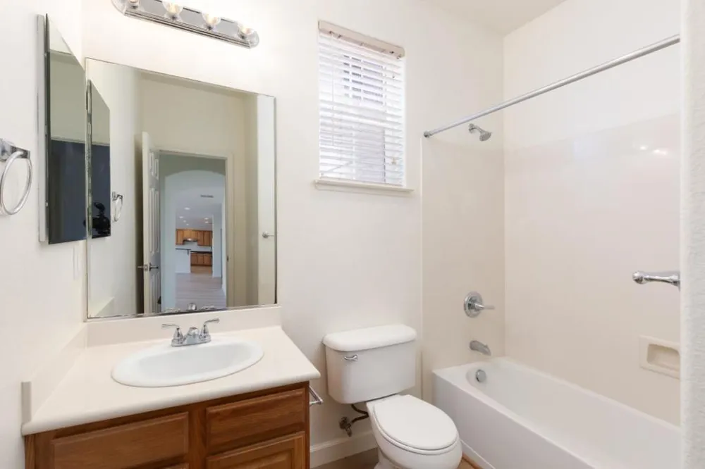 4120 Peninsula Point Drive Seaside, CA 93955