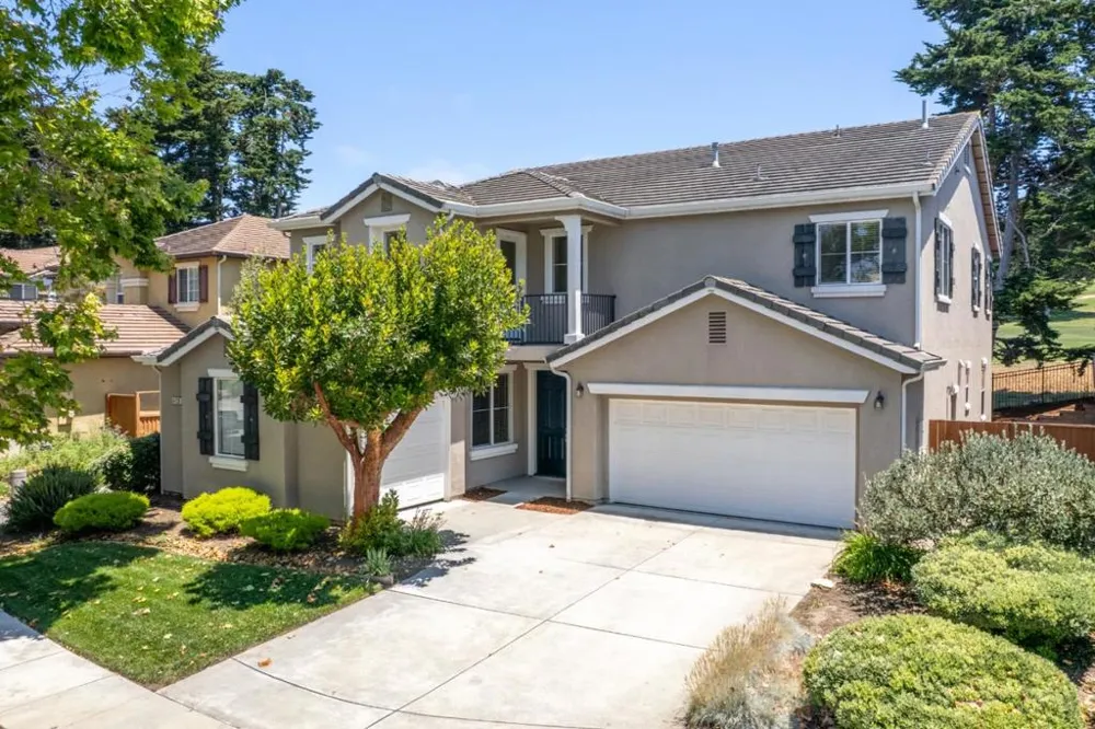 4120 Peninsula Point Drive Seaside, CA 93955