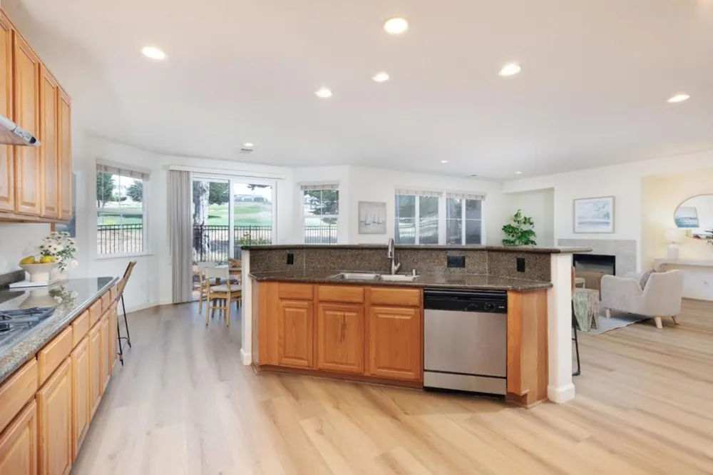 4120 Peninsula Point Drive Seaside, CA 93955