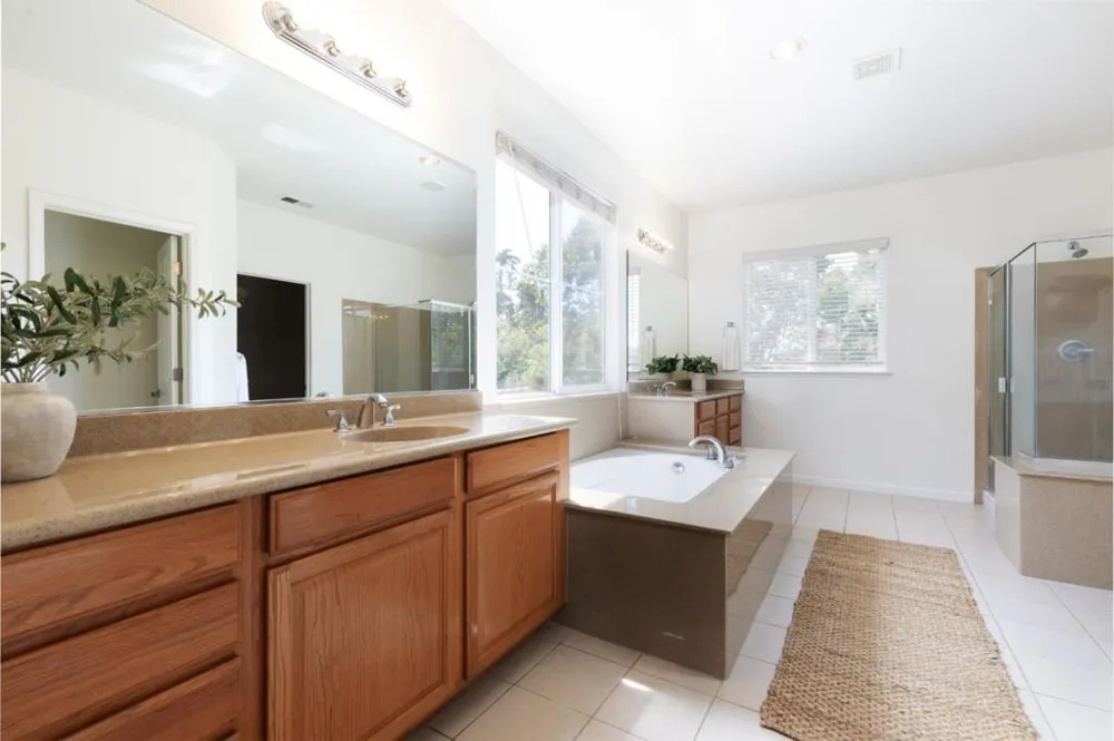 4120 Peninsula Point Drive Seaside, CA 93955