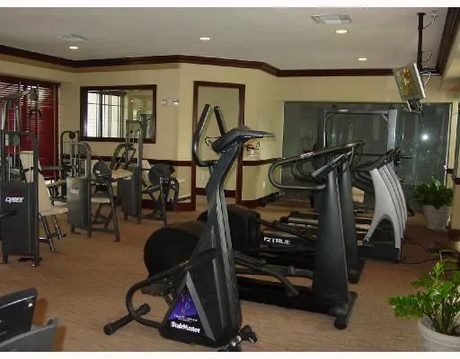 2728 Anzio Court #105 Palm Beach Gardens, FL 33410