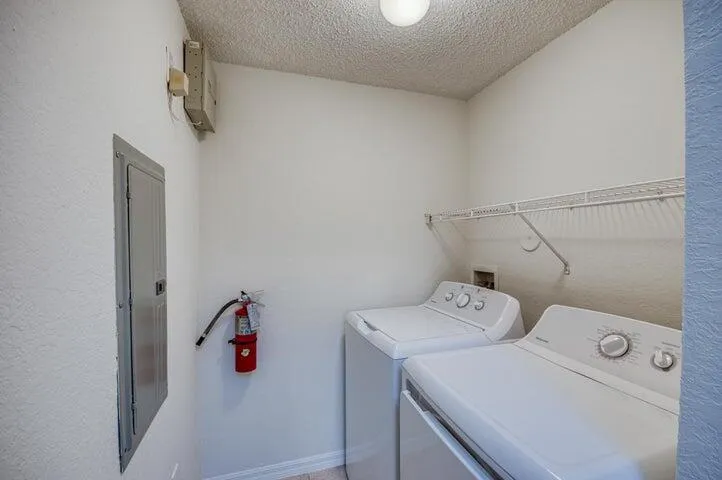 2728 Anzio Court #105 Palm Beach Gardens, FL 33410