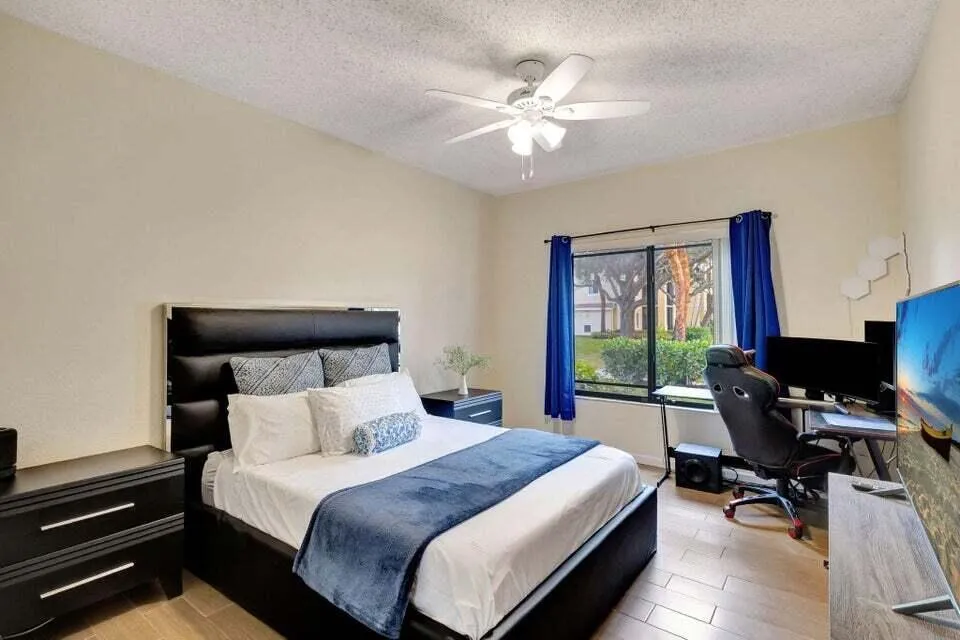 2728 Anzio Court #105 Palm Beach Gardens, FL 33410