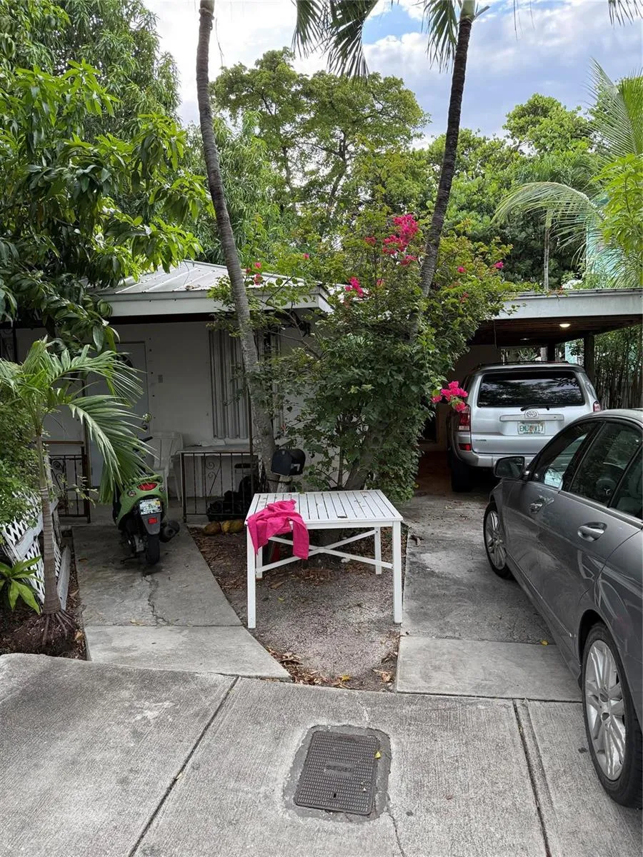 414 Virginia Street Key West, FL 33040