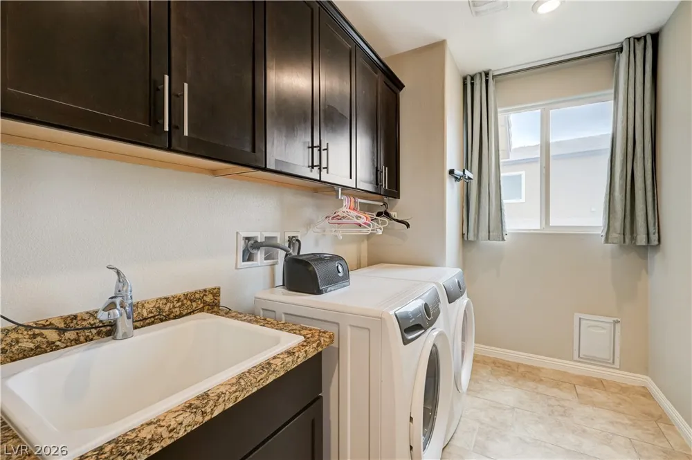 3885 River Heights Lane Logandale, NV 89021