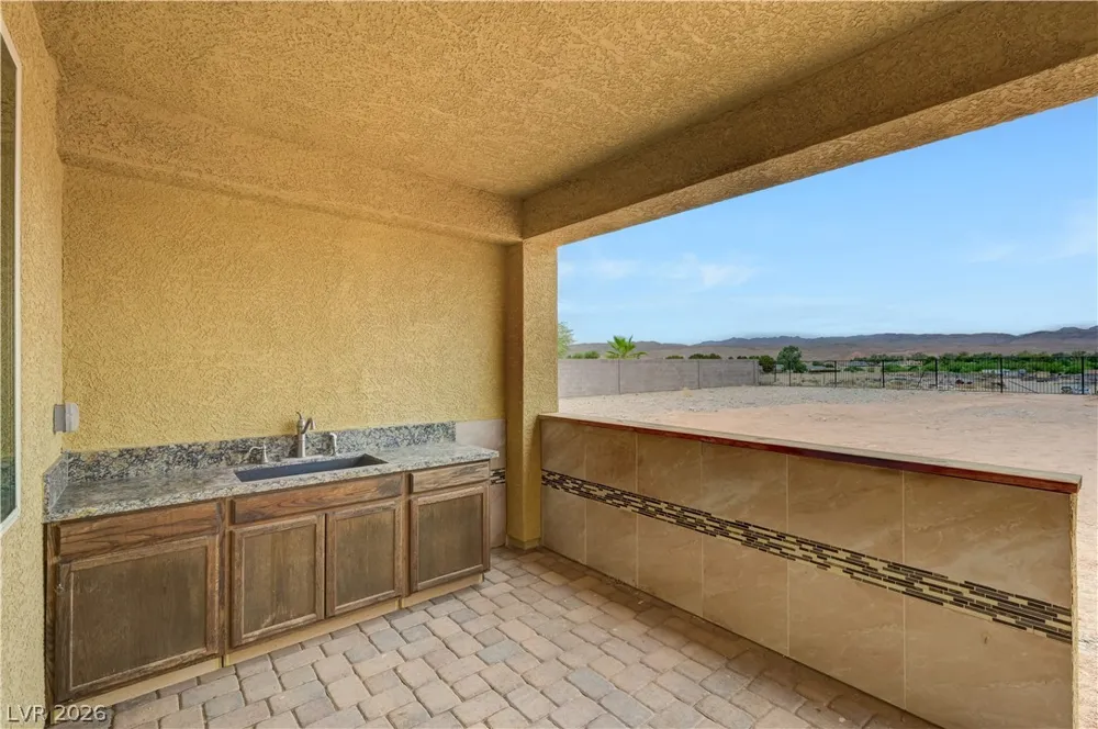 3885 River Heights Lane Logandale, NV 89021