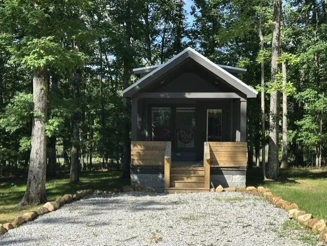 166 White Oak Court Monteagle, TN 37356