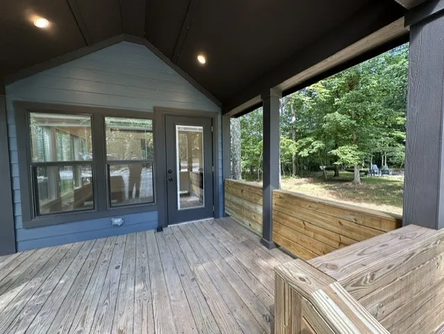 166 White Oak Court Monteagle, TN 37356