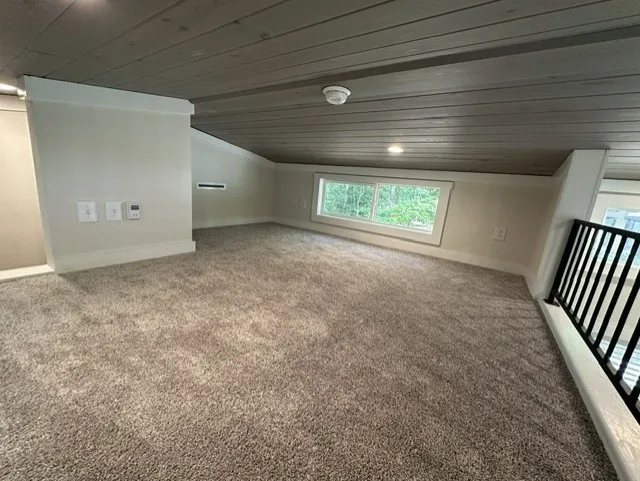 166 White Oak Court Monteagle, TN 37356