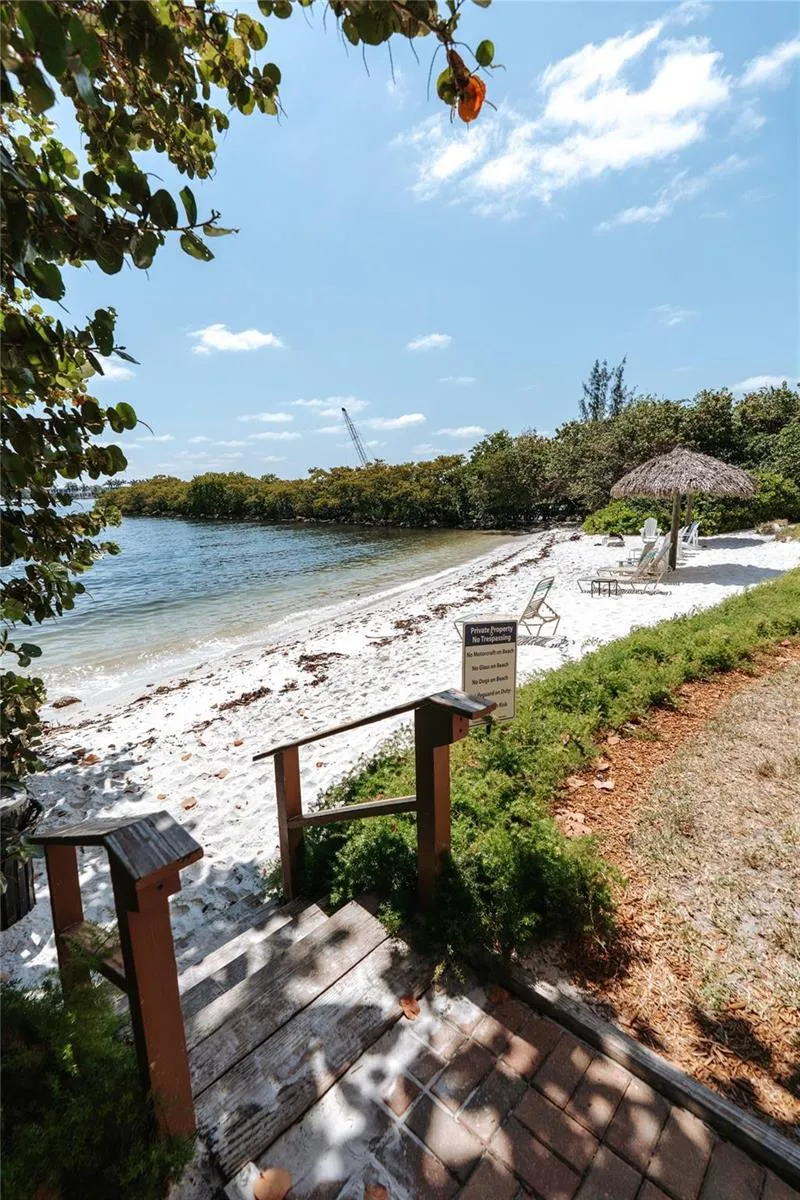 300 Scotia Drive #102 Hypoluxo, FL 33462