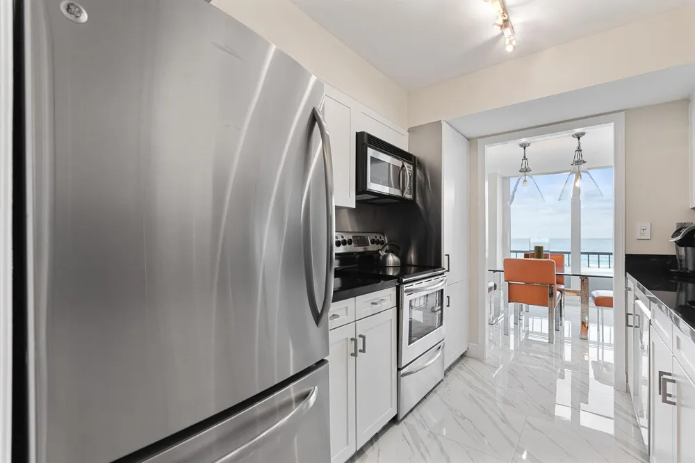 5550 Ocean Drive #5c Singer Island, FL 33404