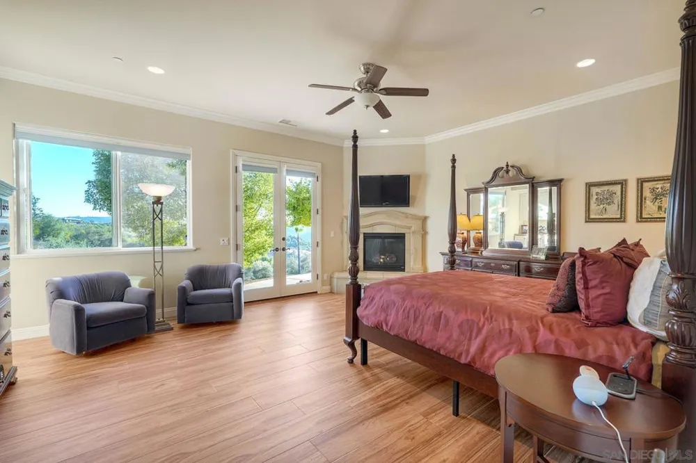 30388 Castlecrest Valley Center, CA 92082