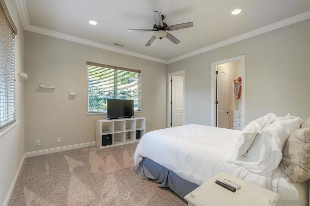 30388 Castlecrest Valley Center, CA 92082