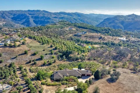 30388 Castlecrest
