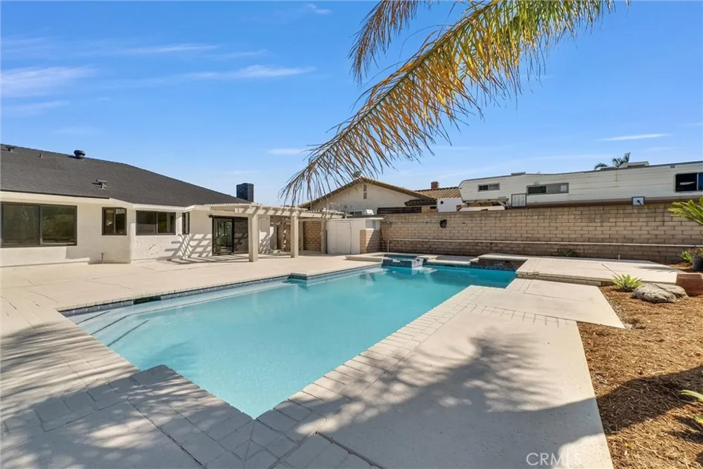 3361 Rocking RM Lane Norco, CA 92860