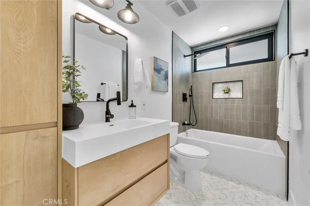 3361 Rocking RM Lane Norco, CA 92860