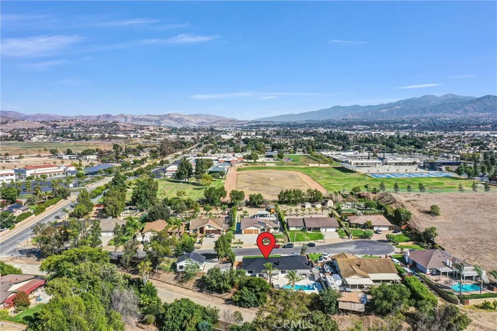 3361 Rocking RM Lane Norco, CA 92860