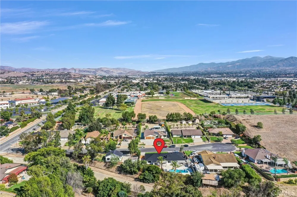 3361 Rocking RM Lane Norco, CA 92860