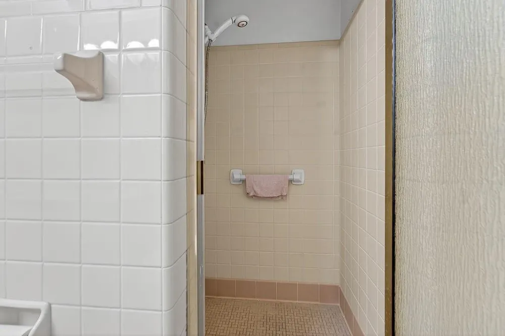 5240 20th Street Vero Beach, FL 32966