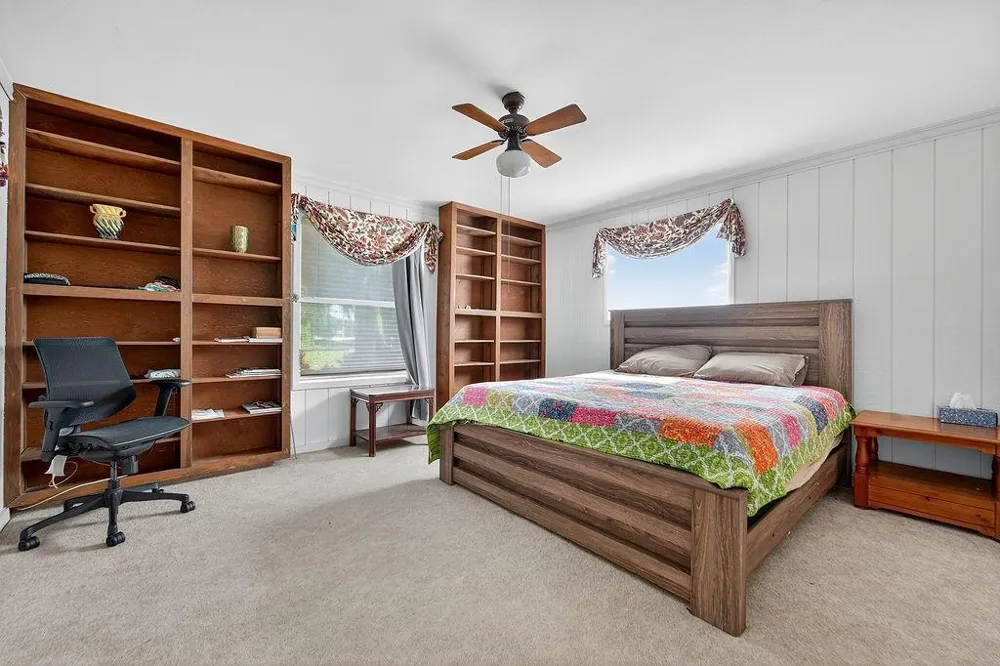 5240 20th Street Vero Beach, FL 32966
