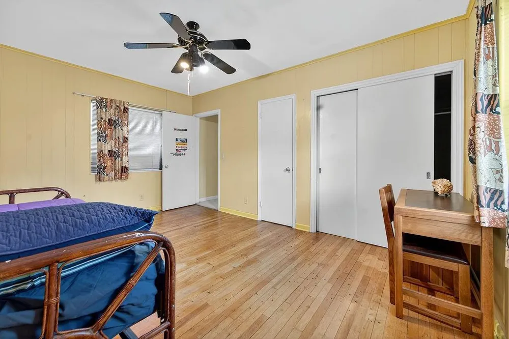 5240 20th Street Vero Beach, FL 32966