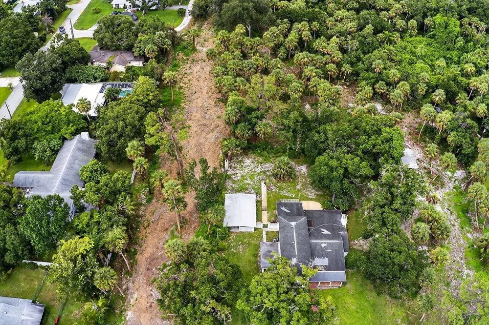 5240 20th Street Vero Beach, FL 32966