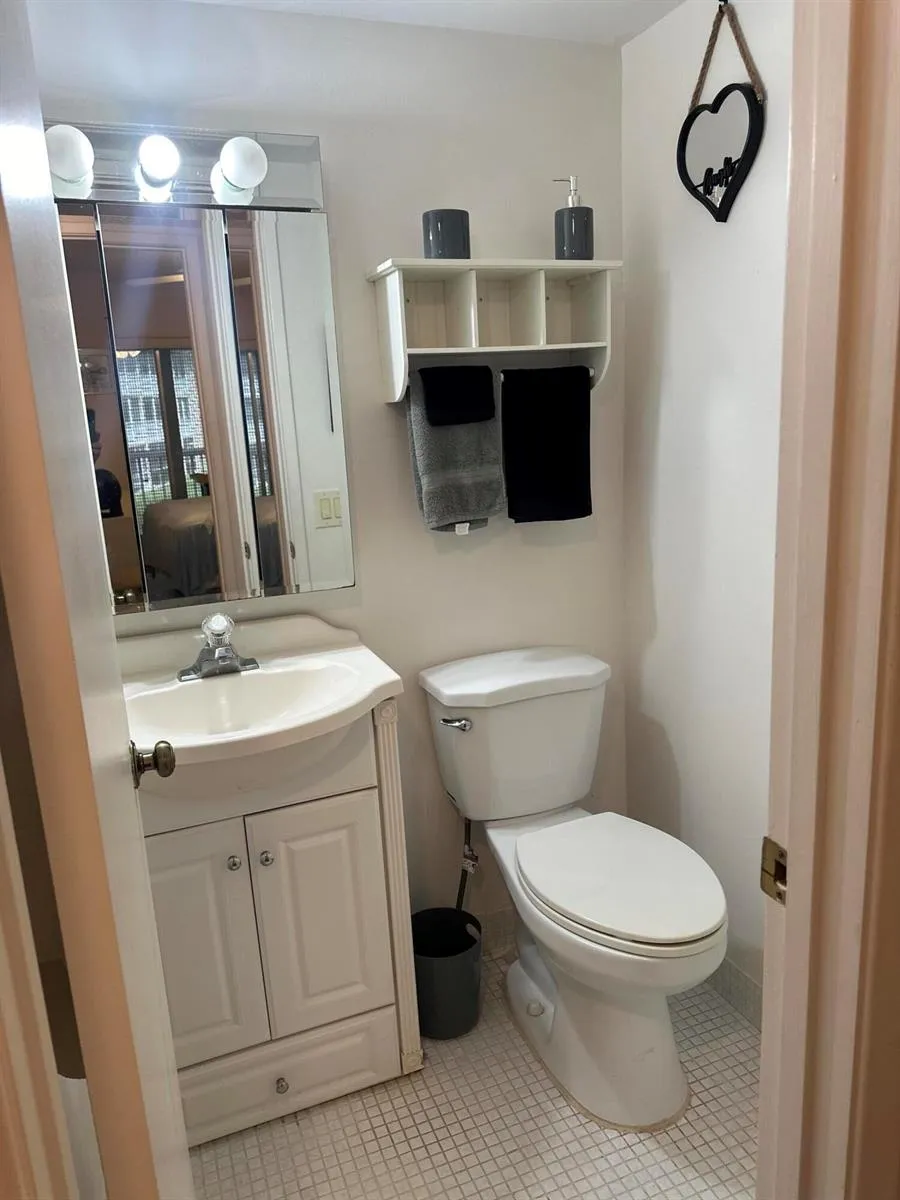 300 Village Green Circle S #217 Palm Springs, FL 33461