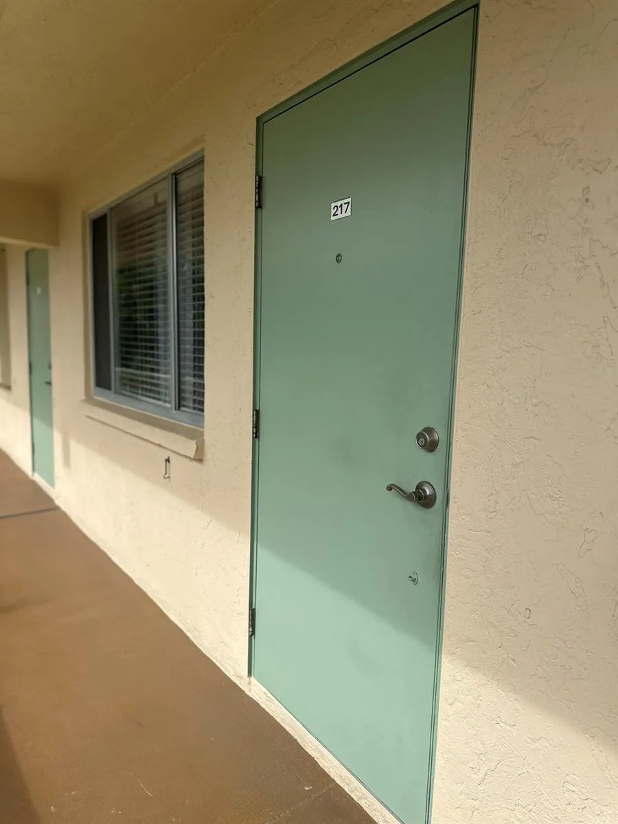 300 Village Green Circle S #217 Palm Springs, FL 33461