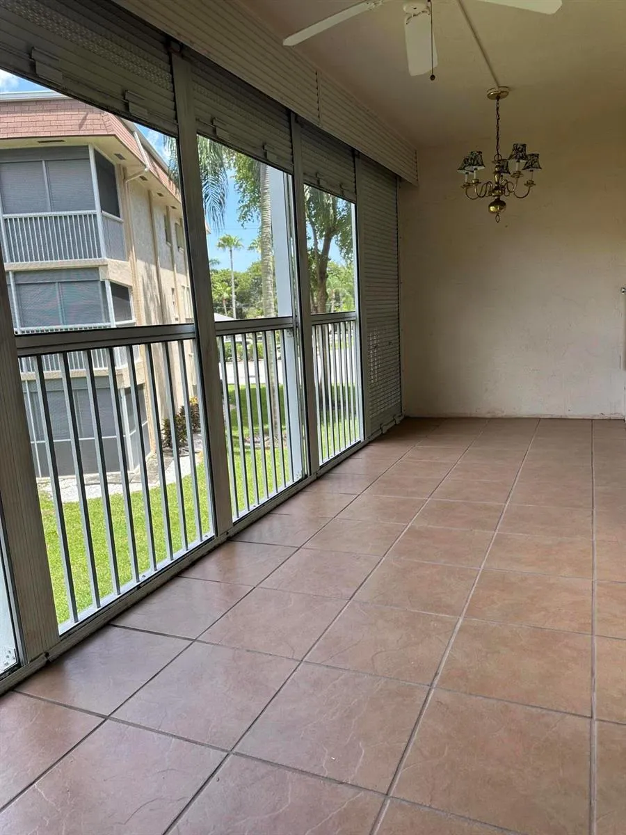 300 Village Green Circle S #217 Palm Springs, FL 33461