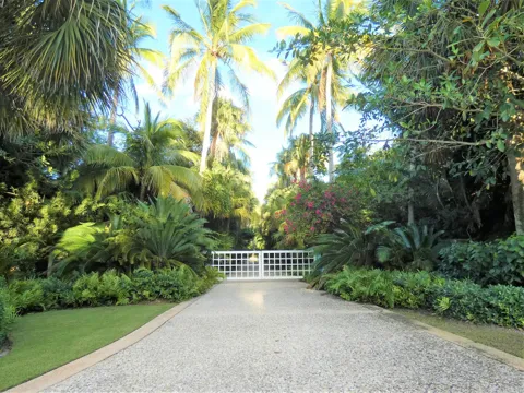 521 S Beach Road
