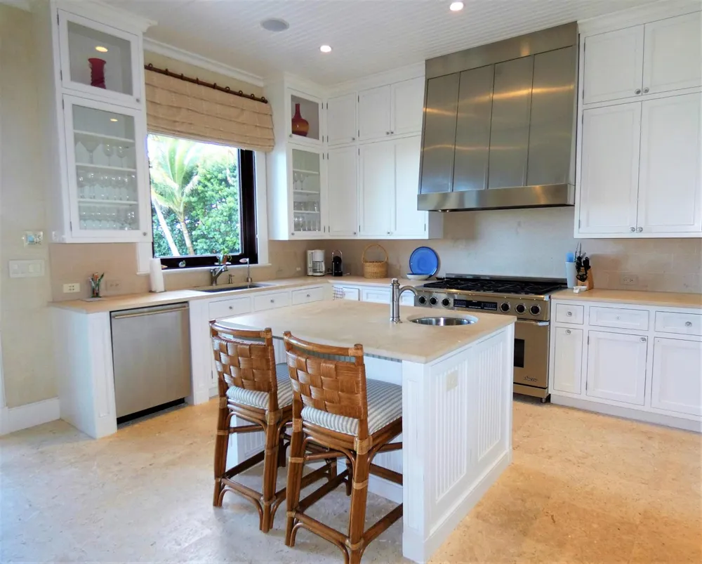 521 S Beach Road Jupiter Island, FL 33455