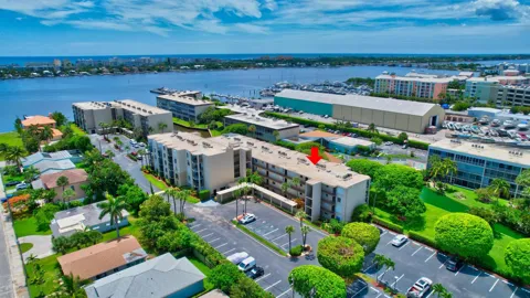 890 Federal Highway #206