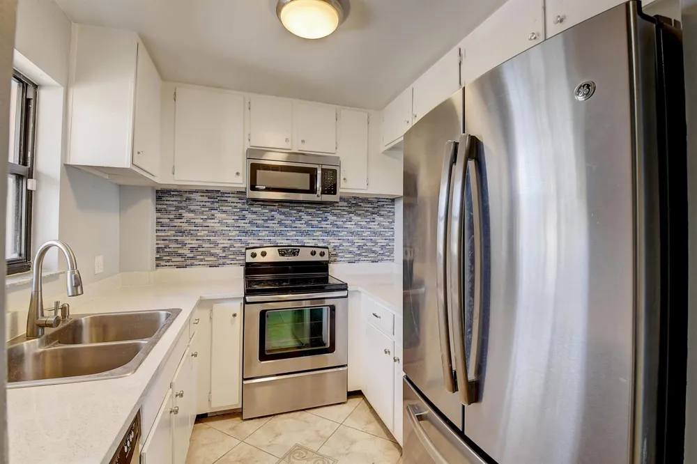 890 Federal Highway #206 Lantana, FL 33462