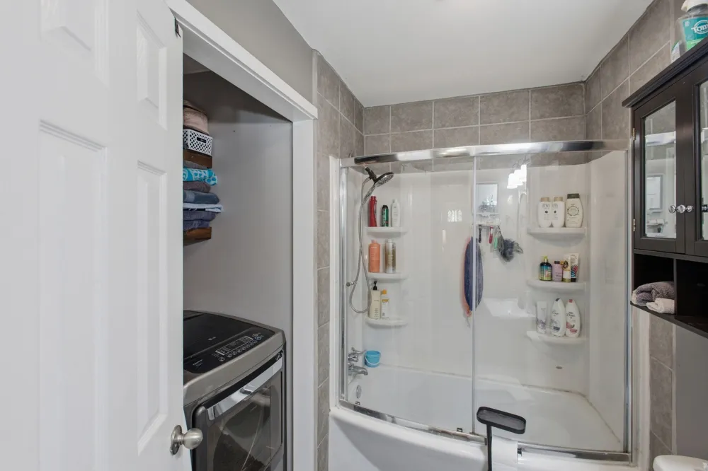 2103 Hillwood Dr Centerville, TN 37033