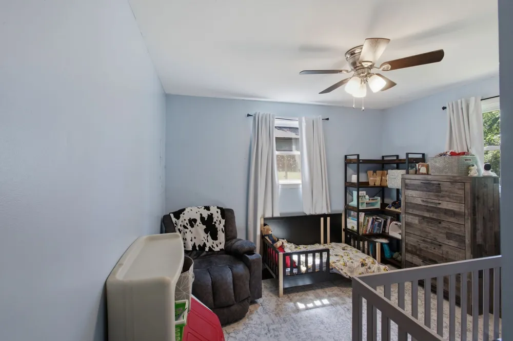 2103 Hillwood Dr Centerville, TN 37033