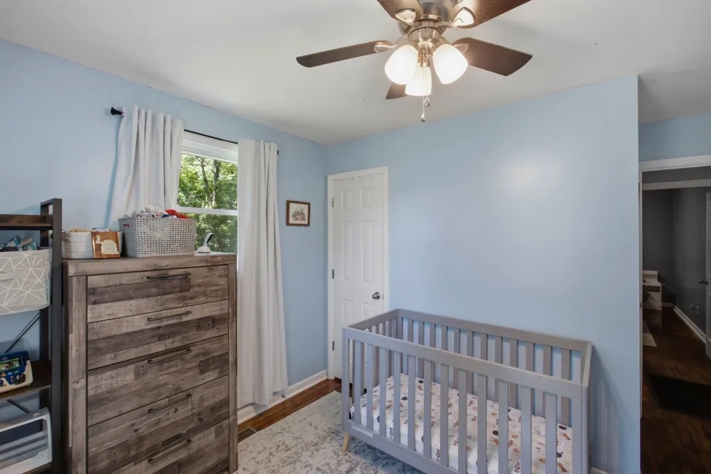 2103 Hillwood Dr Centerville, TN 37033