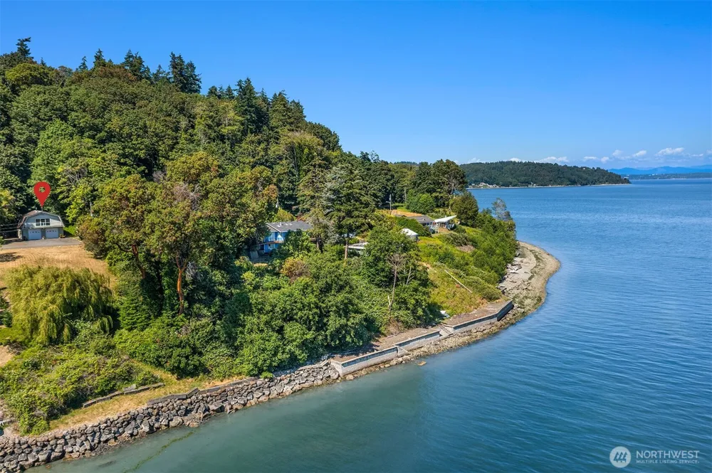 12422 SW Bachelor Road Vashon, WA 98070