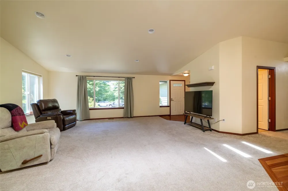 107 Skyview Drive Mossyrock, WA 98564