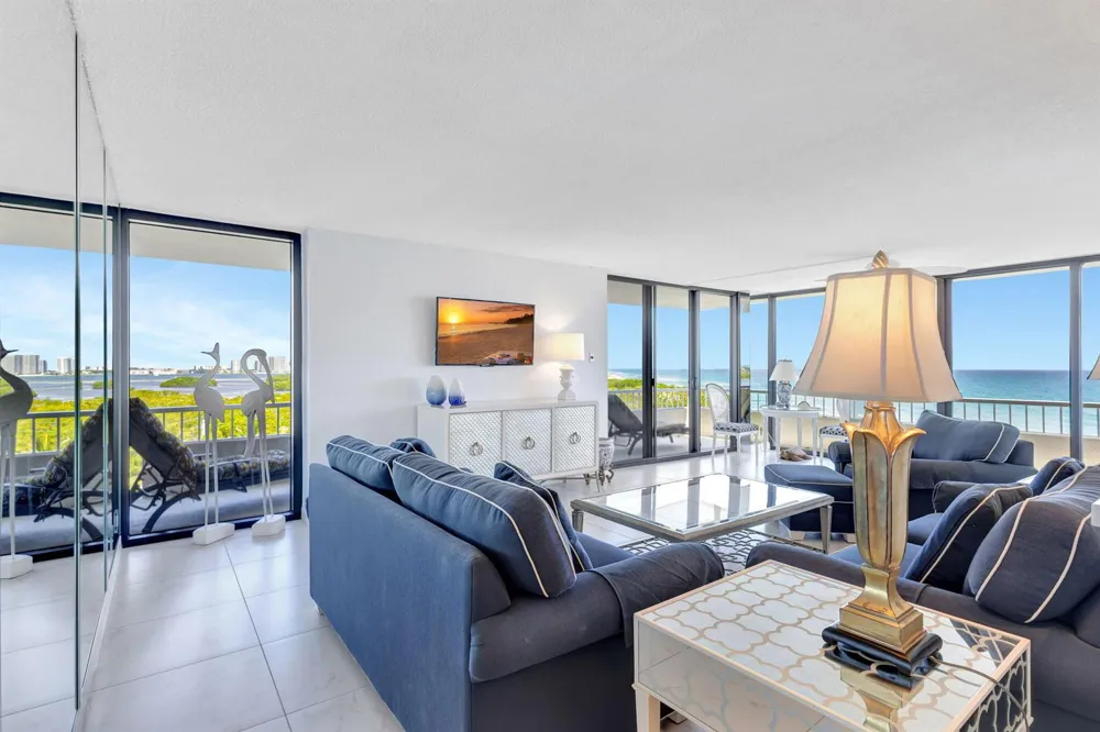 5550 Ocean Drive #7-C Singer Island, FL 33404