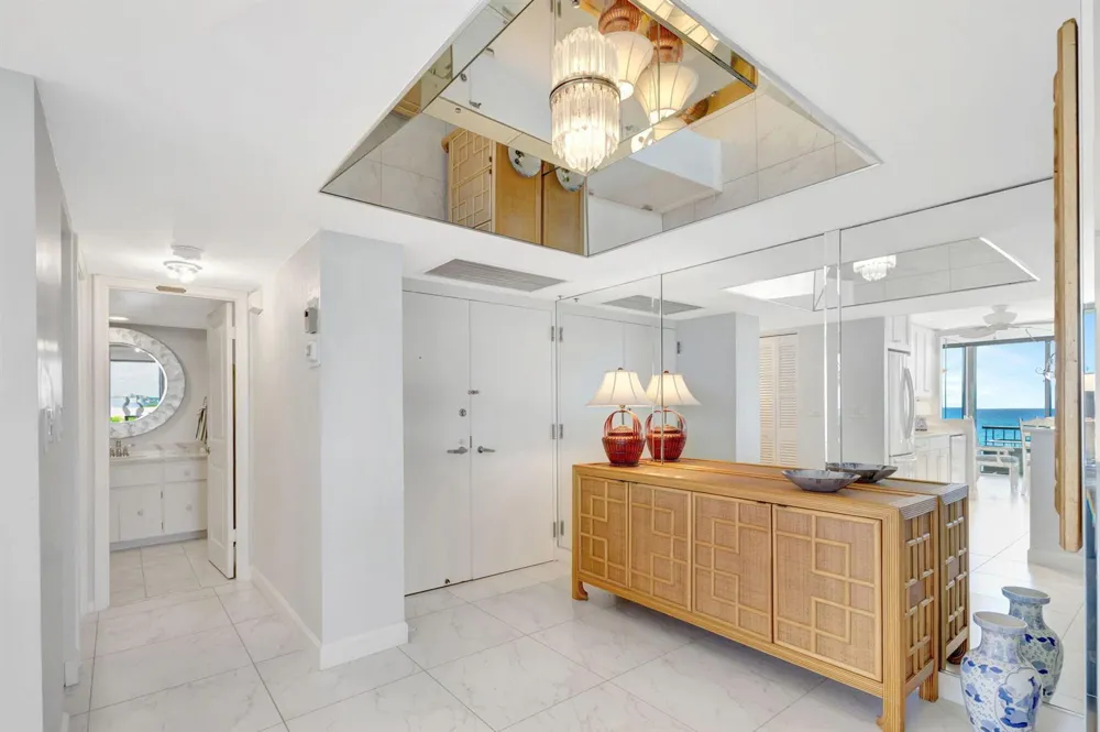 5550 Ocean Drive #7-C Singer Island, FL 33404